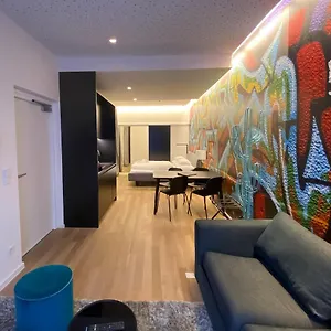 Hotel apartamentowy Blackhome I Contactless Check-in ****