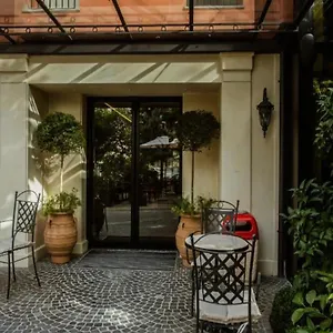 https://ebel-boutique-hotel.albaniahotels.org