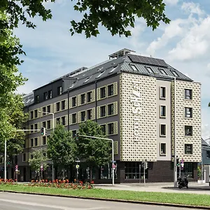 4* Szálloda Schani Uno