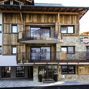Hotel apartamentowy Forum ***